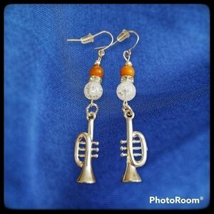 3/$30 HANDMADE Beaded Glass Jade Trumpet Dangle Hook Earrings